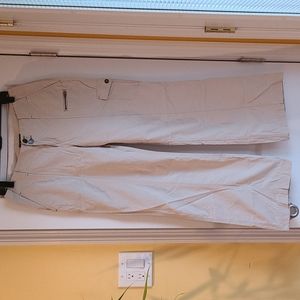 Eddie Bauer Vashon Fit Khaki Cargo Pants Size 6P